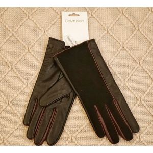 Calvin Klein Women's Black/Maroon Leather Gloves